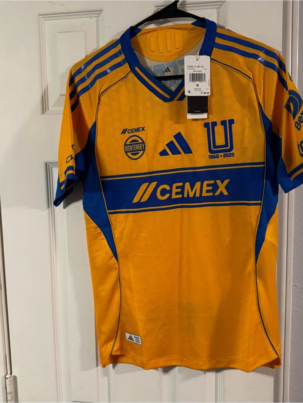 New Adidas Tigres UANL 2025/2026 home jersey